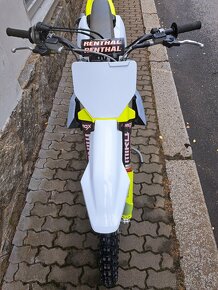 Motokros Husqvarna FC 450 2024 - 5