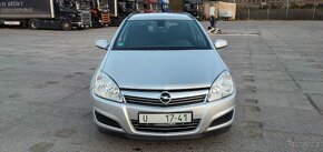 Opel Astra caravan 1,3CDTI 2008 1.majitel klima - 5