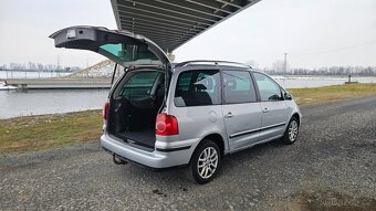 VW Sharan 2008 tdi - 5