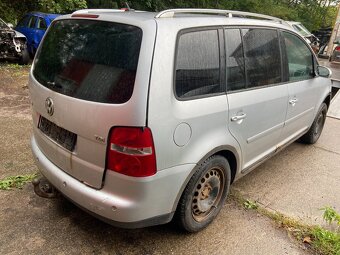 VW Touran 1T2 2.0 TDI 103kw BKD - náhradní díly - 5