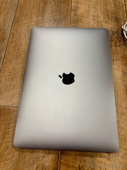 APPLE MacBook Air  Retina,13" (2019) - 5