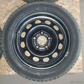 zimní pneu Goodyear 4x7mm 195/55 R16 s origo BMW disky - 5