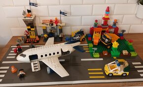 Lego duplo letiště 7840,30332, bagr 10811+ megablocs. - 5