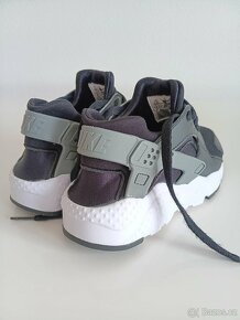 Dětské tenisky Nike Huarache Run - 5