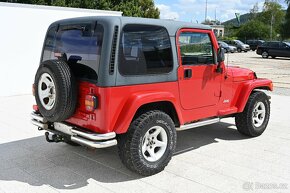 Jeep Wrangler 2.5i 87KW 4x4 8/1999 kabriolet - 5