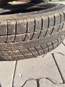 Gumy 225/60 r17 - 5