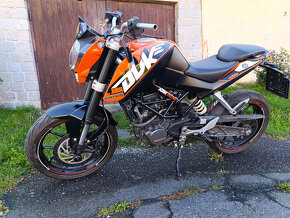 Ktm duke 125/200/390 - 5