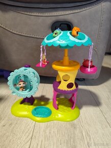 Littlest Petshop domeček s funkčním kolotočem - 5