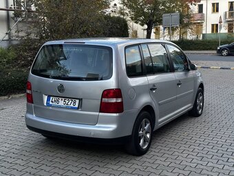 Volkswagen Touran 1.6 75kW ALU kola Serviska Klima Tempomat - 5