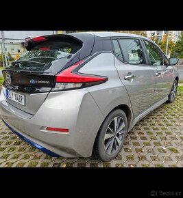 NISSAN LEAF 40KWH - 5