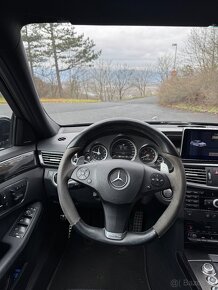 Mercedes e63 amg w212 6.2 V8 - 5