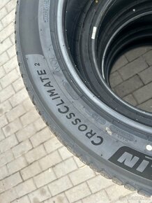 Celoroční pneu Michelin 235/55 R19 - 5