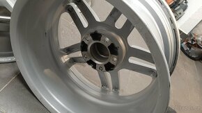 Alu kola BMW- VW-T-5 T-6 Multivan/Transporter 7/5Jx17 ET-32 - 5