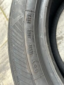 Prodám 4ks letních pneu Goodyear 215/55 R17 98W - 5