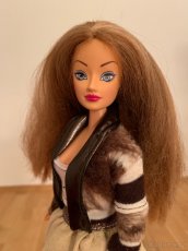 Panenka Barbie Mattel - 5