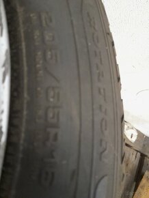 ALU BORBET ,zimní sada 205/55 R16, střed 72,5  rozteč 5x120 - 5