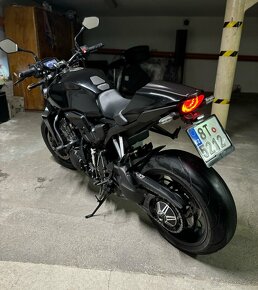 Honda CB 1000R, Black Edition, ČR, servis, nová pneu - 5