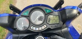 Yamaha FJR 1300 - 5