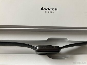 HODINKY APPLE WATCH SERIES 3 42mm SPACE GRAY ALUMINIUM BLACK - 5