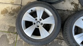 Zimní alu kola Škoda Superb 3 5x112 6,5jX17 ET41 215/55 - 5