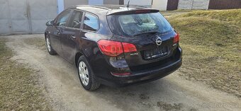 Opel ASTRA J 1.4 16v 74kw Sports ECOFLEX PC 6/2012 EURO5 - 5