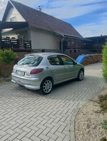 Peugeot 206 1.4i 55KW CZ - 5