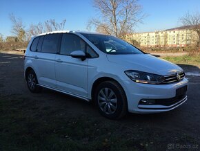 VOLKSWAGEN TOURAN 2.0 TDi 110kw DSG - 5