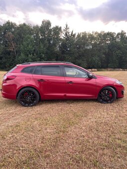 Renault Mégane GT220 - 5