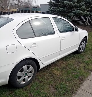 škoda octavia 2.0tdi-103kw-2011 - 5