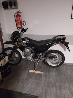 Kawasaki klx 230 - 5