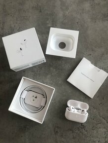 Airpods Pro 2 generace (USB-C) - 5