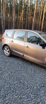 Renault Grand Scenic - 5