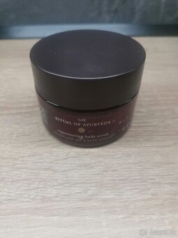 Rituals tělový peeling 125 g - 5