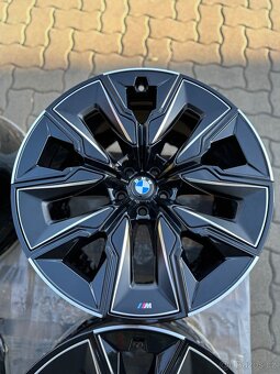 ✅ BMW originálna sada diskov r21 G70 i7 909M Black ✅ - 5