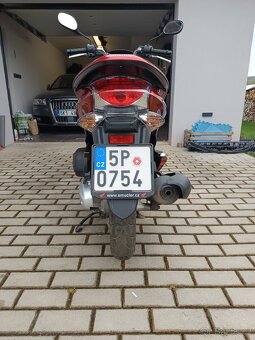 Honda pcx 125 - 5