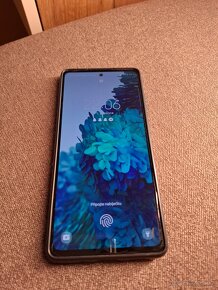 Prodám velmi pěkný SAMSUNG S20 FE 5G - modrý - 5