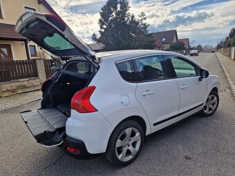 Peugeot 3008 1.6 benzin - hezký - - 5