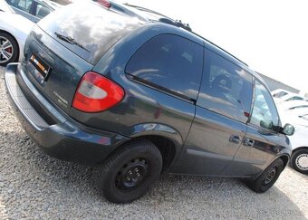 Chrysler Voyager 2,8 CRDi A/T nafta automat 110 kw - 5