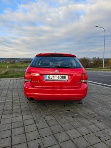 VW Golf 6 Variant 1,6 TDi 77 kw - 5