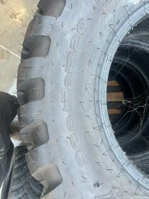 Nové pneu 220/55 R14 a 320/70 R20 - 5