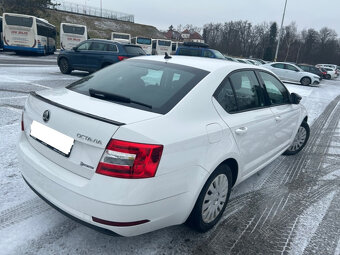 Octavia automat 2019 BOLT UBER Taxi 5000Kč/týden - 5