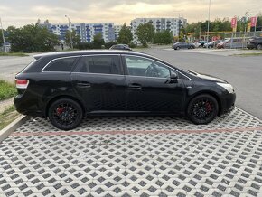 Prodám Toyotu Avensis - 5