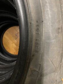 Zimní pneu 215/50 R17 - 5