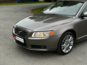 Volvo S80 V8 - 5