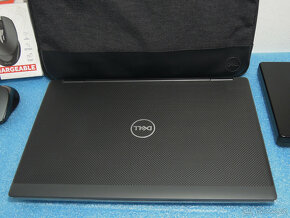 Dell Precision 7540 IPS 15.6" 8.Jádro i9-99 1TB Quadro T2000 - 5