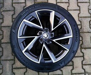 Alu kola originál Škoda Superb III 5x112 R18 Vela - 5