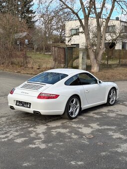 Porsche 911 Carrera - 5