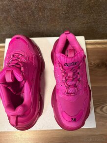 Balenciaga Triple S pink sneakers damske - 5