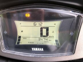 Yamaha NMAX 125 - 5