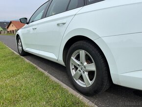 Škoda Superb 3 combi, najeto 145 tkm, 2 maj., servis - 5